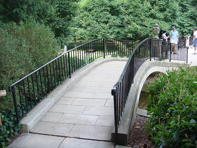 044 Longwood Gardens [2008 August 23].JPG - Longwood Gardens in Pennsylvania